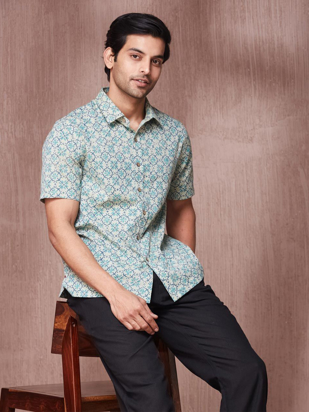 Fabindia Men Spread Collar Floral Printed Cotton Casual Shirt