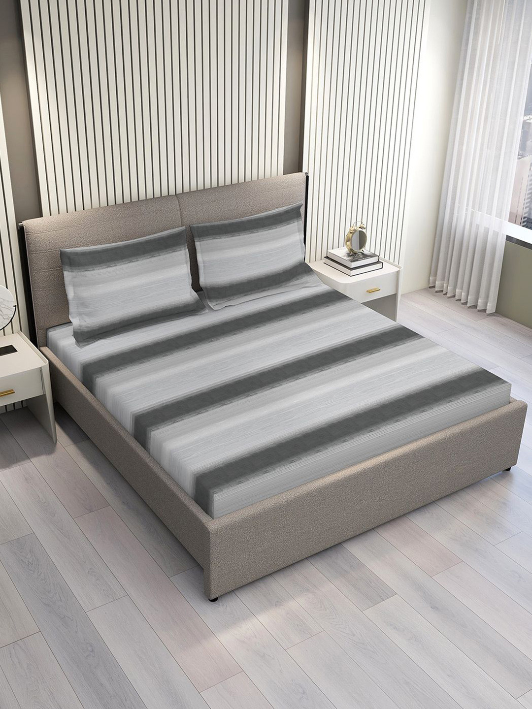 Layers Duracount 225 CVC Stripes Pattern Bedsheet Set 2.74 m x 2.74 m