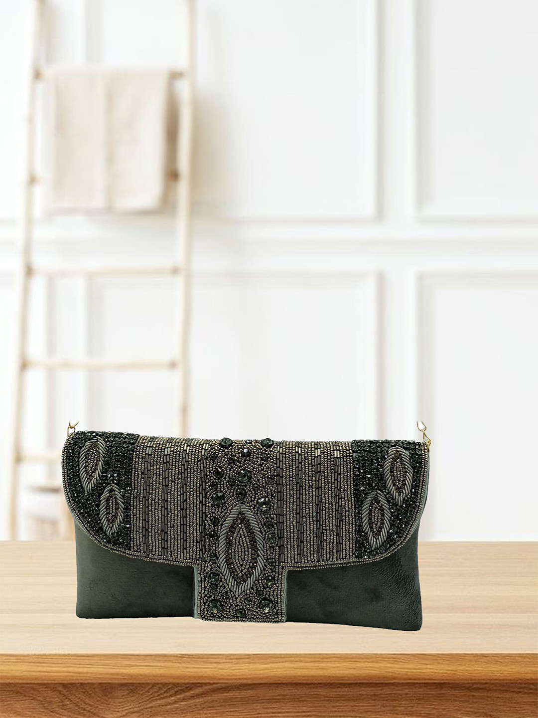 Esmoda Embroidered Tinsel Frame Purse Clutch