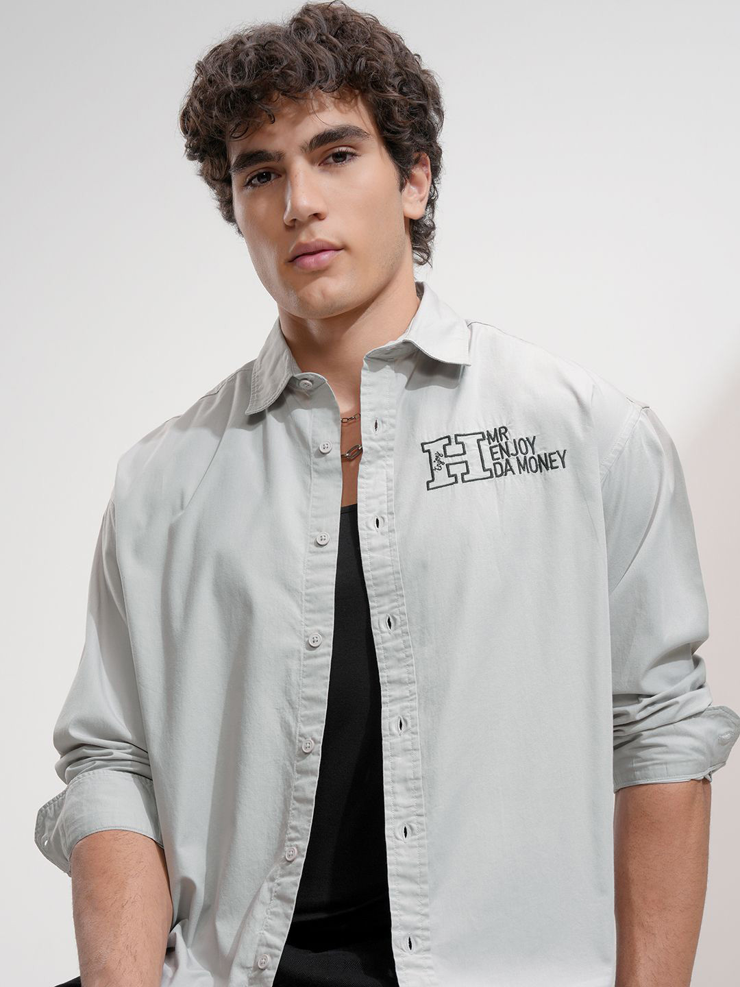 HIGHLANDER Men Logo Embroide Placement Patterened Oversized Shirt