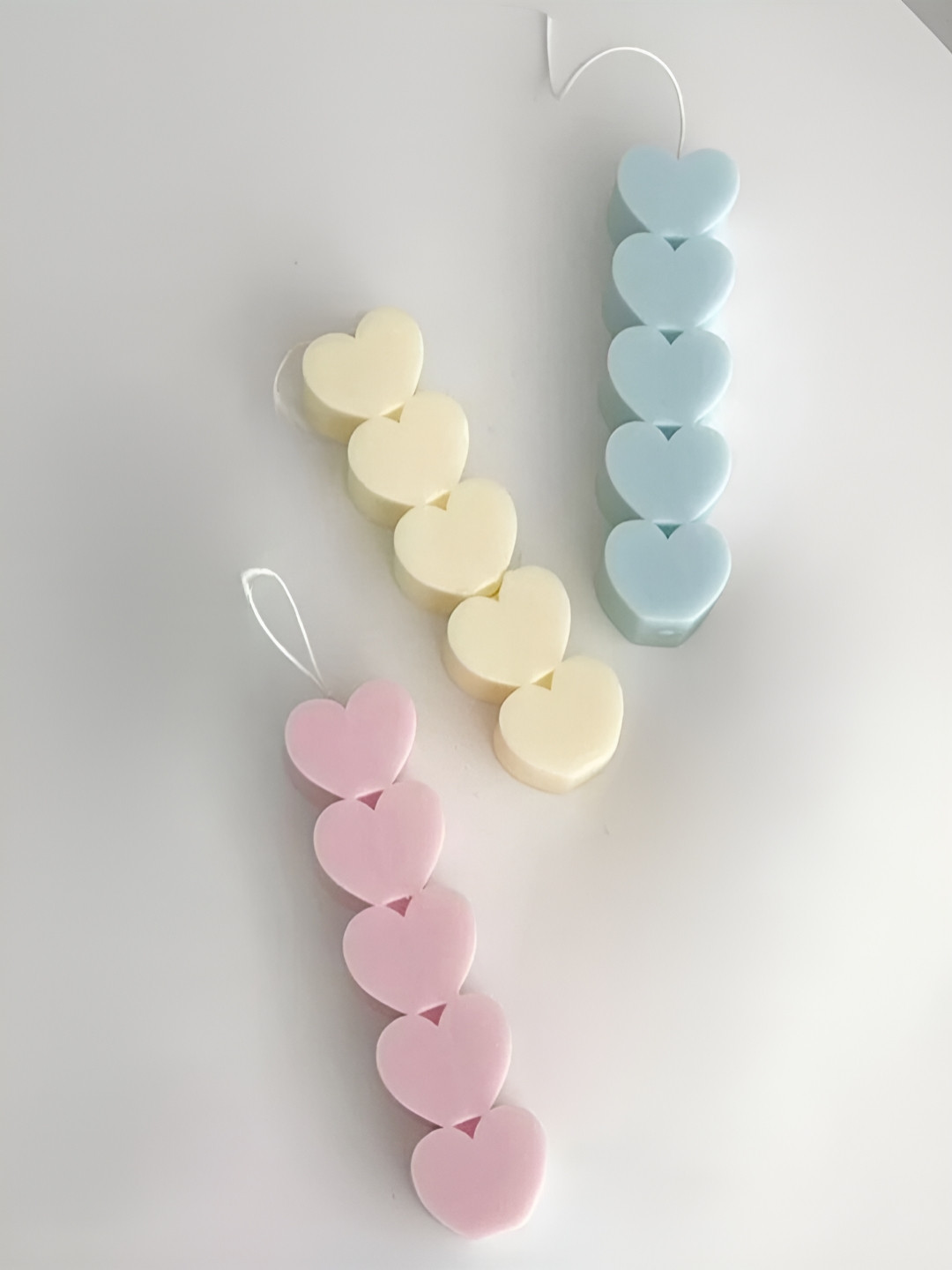 Aromatic Fables Tower of Love Heart 3Pcs 1 Wick Scented Solid Regular Pillar Candles