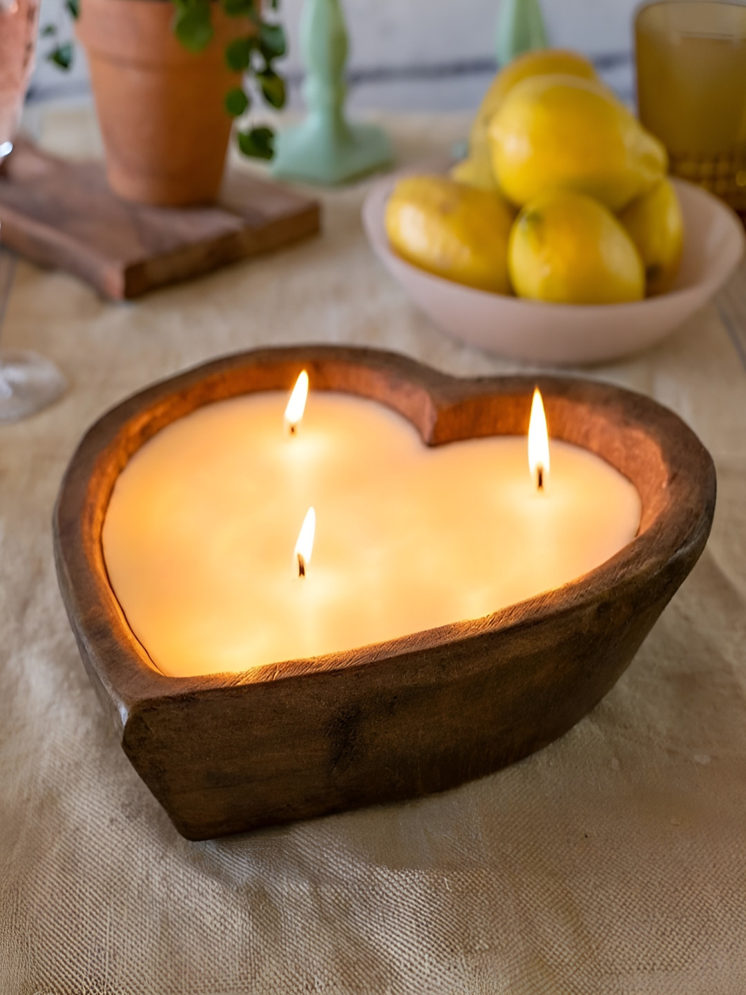 Aromatic Fables Wooden Dough Bowl Candle 1 Wick Lavender Solid Heart Regular Jar Candles