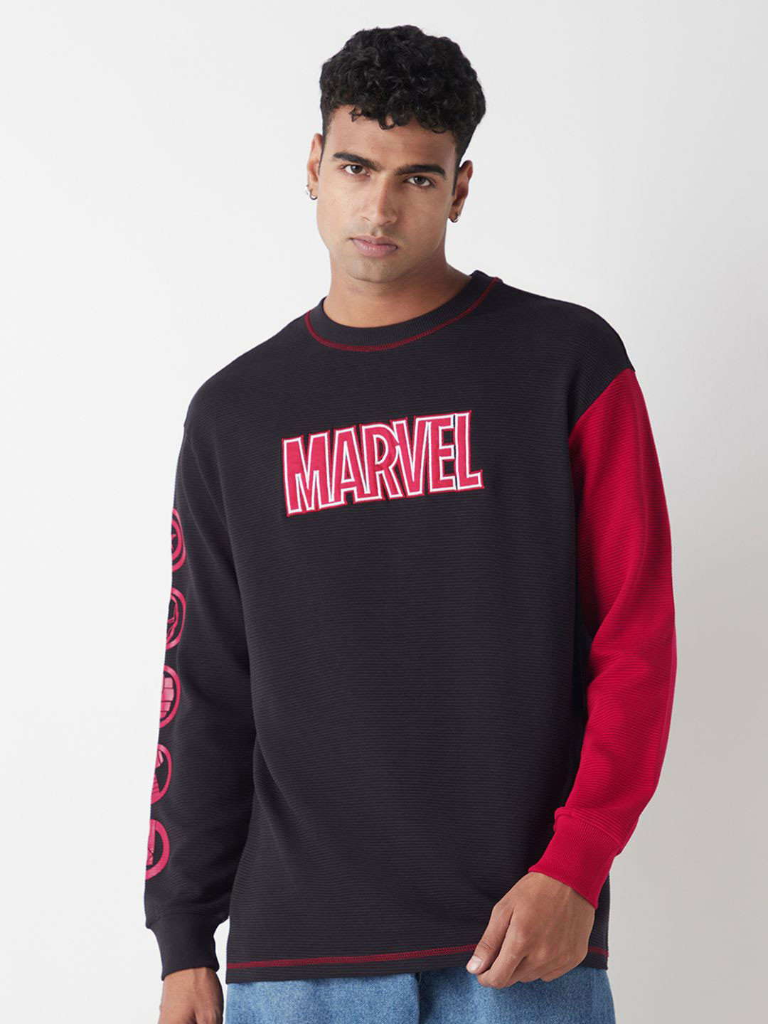 Bewakoof Heavy Duty 1.0 Official Marvel Merchandise Men's Marvel Logo Textured T-Shirt