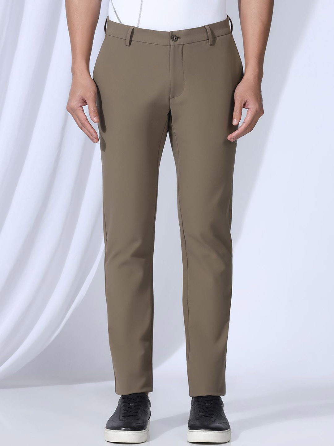 Blackberrys Men Solid Techpro Casual Trouser