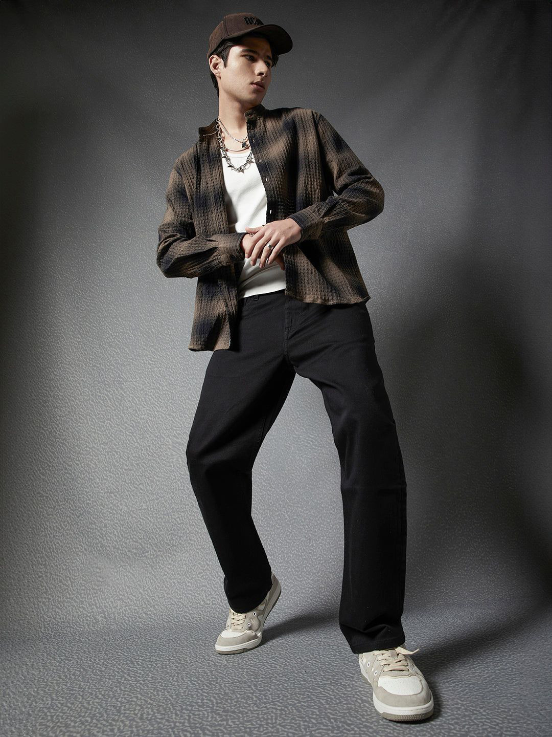 Voltedge Men Relaxed Fit Textured Check Mandarin Collar  Cotton Plaid Shirt