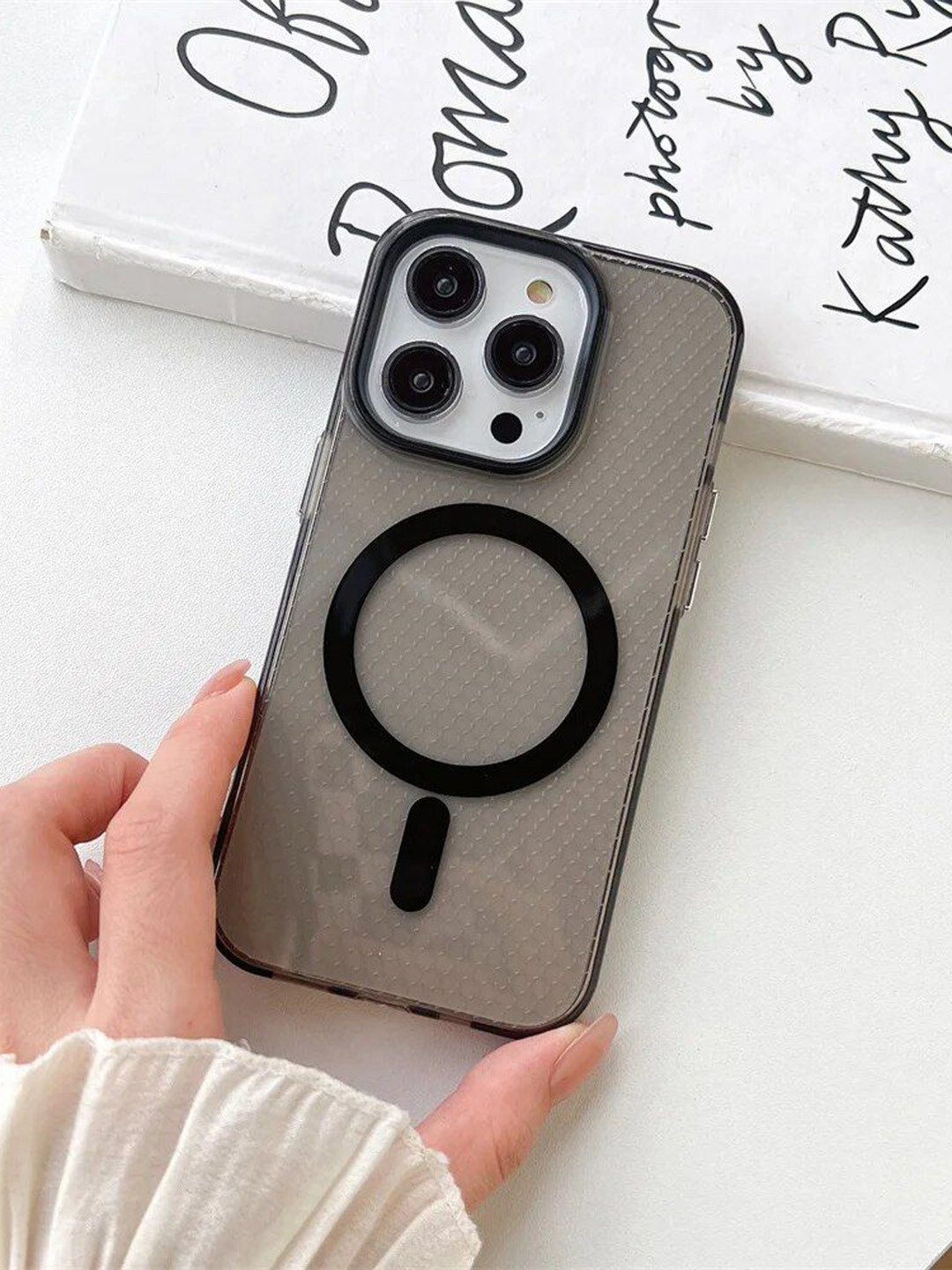 Luxury Kase LK085 Geometric Printed iPhone 15 Pro Beehive Texture Magnetic Back Case