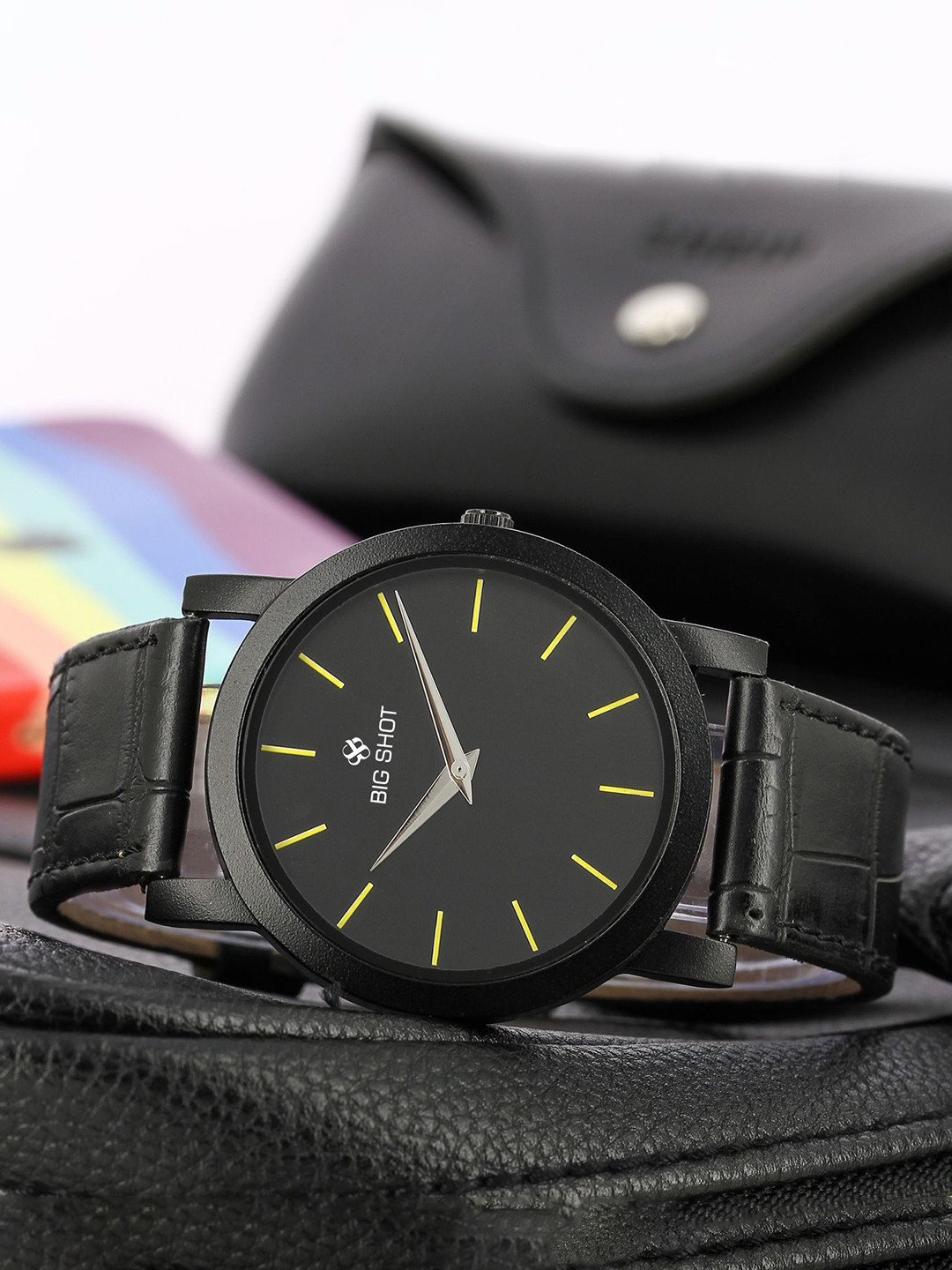 BIG SHOT Men Brass Dial & Leather Textured Straps Analogue Watch BSMO15H