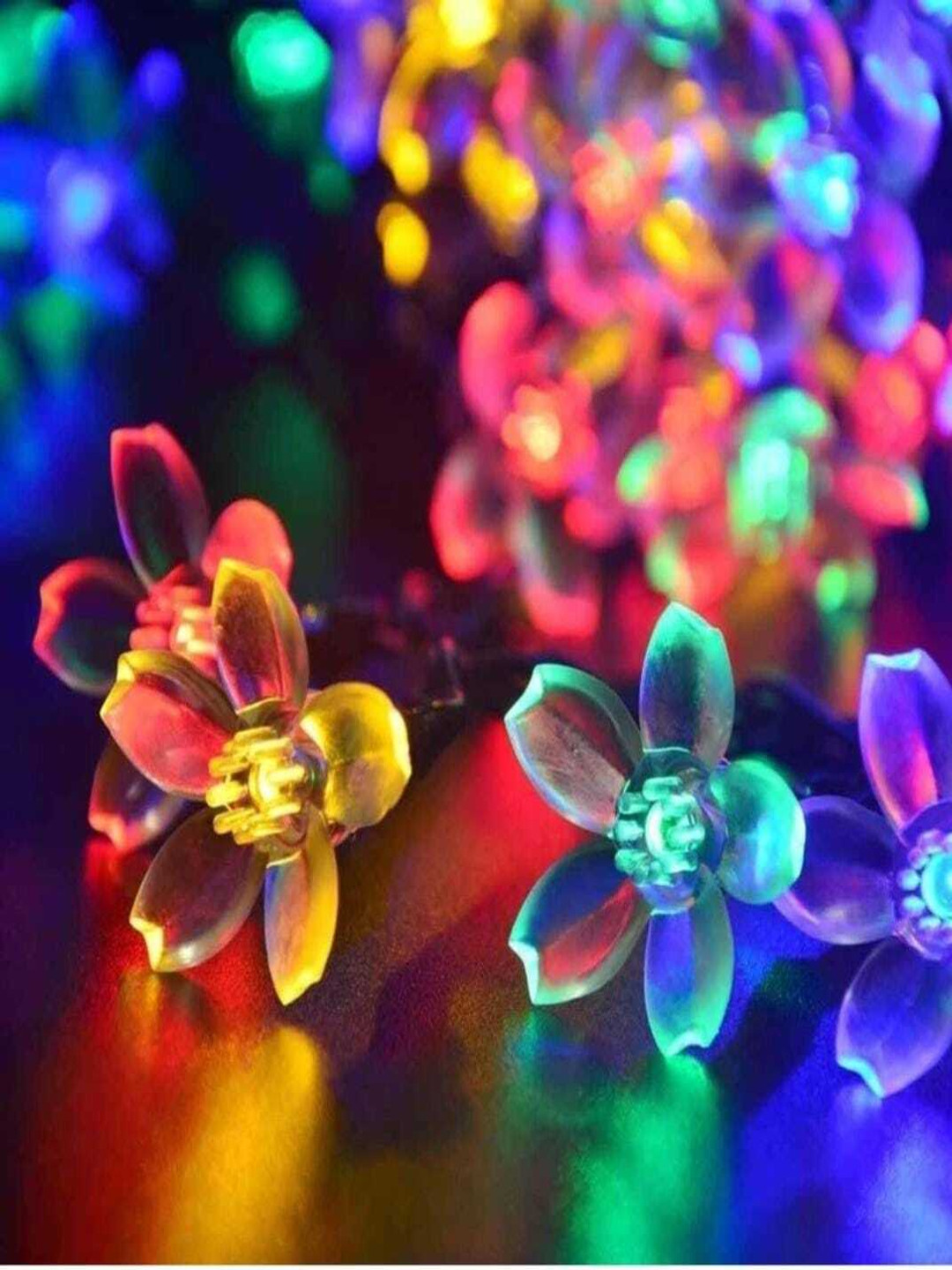 SPARK WORLD Blue & Red Flower Shaped String Lights