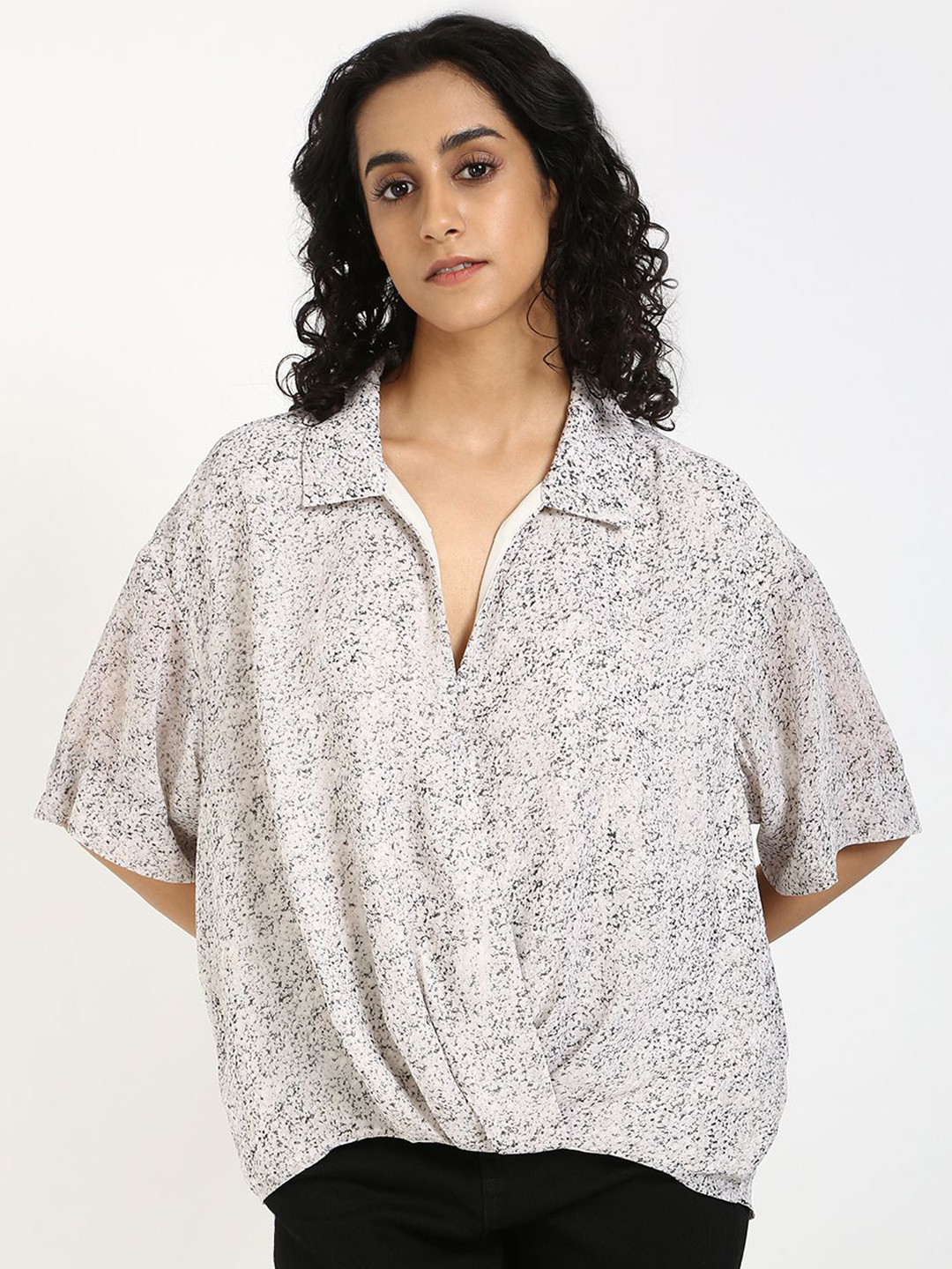 Calvin Klein Jeans Floral Print Shirt Style Top