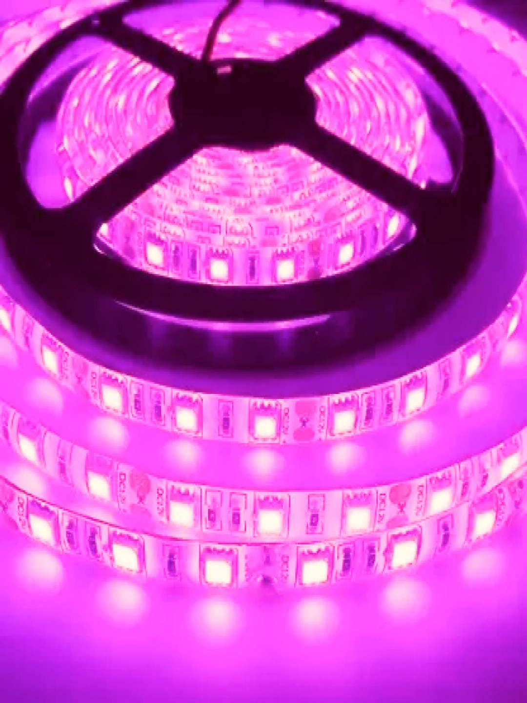 SPARK WORLD Pink LED Cylindrical Shaped Rice String Lights