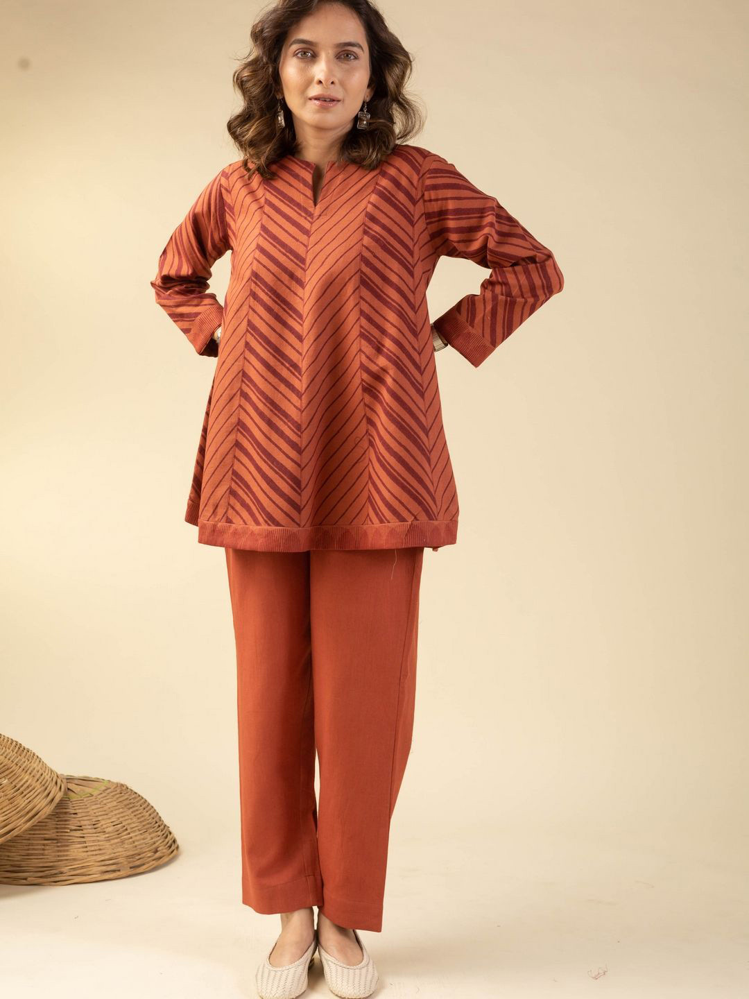 KUSVAA Aranya Chevron Printed Notch Neck Pure Cotton A-Line Kurti With Trousers