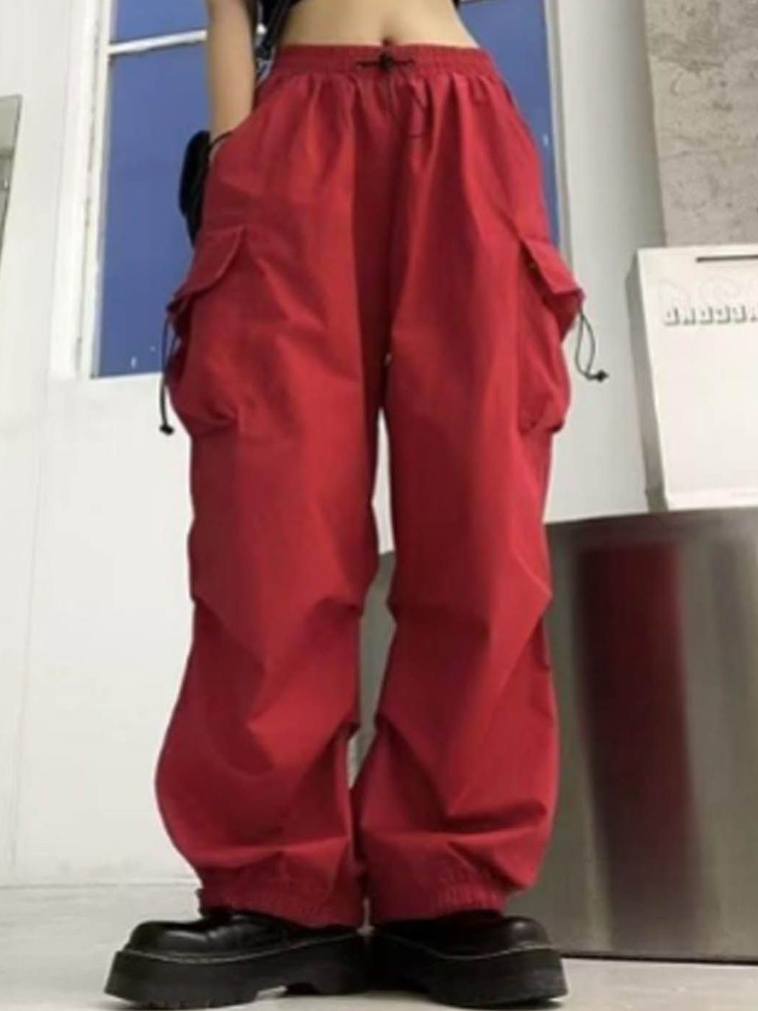 StyleCast Women Mid-Rise Loose Fit Cargo Trousers