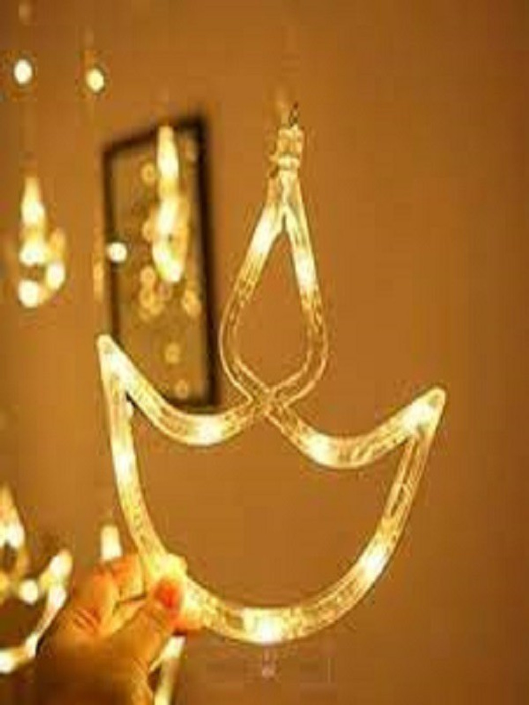 SPARK WORLD Warm Yellow More than 360 LEDs Moon Shape String Lights