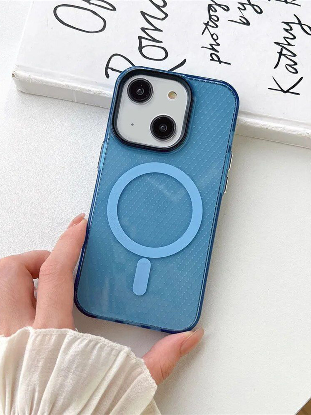 Luxury Kase Solid LK085 Beehive Texture Magnetic Mag-Safe iPhone 15 Back Case