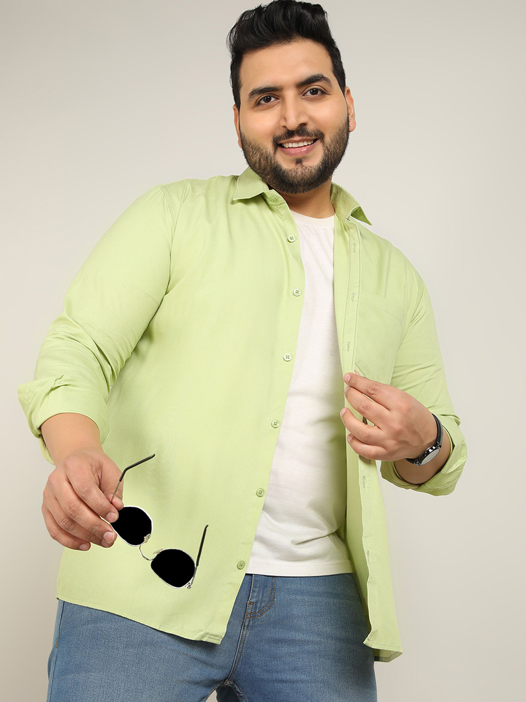 ADWYN PETER Men Plus Size Classic Fit Spread Collar Solid Cotton Casual Shirt