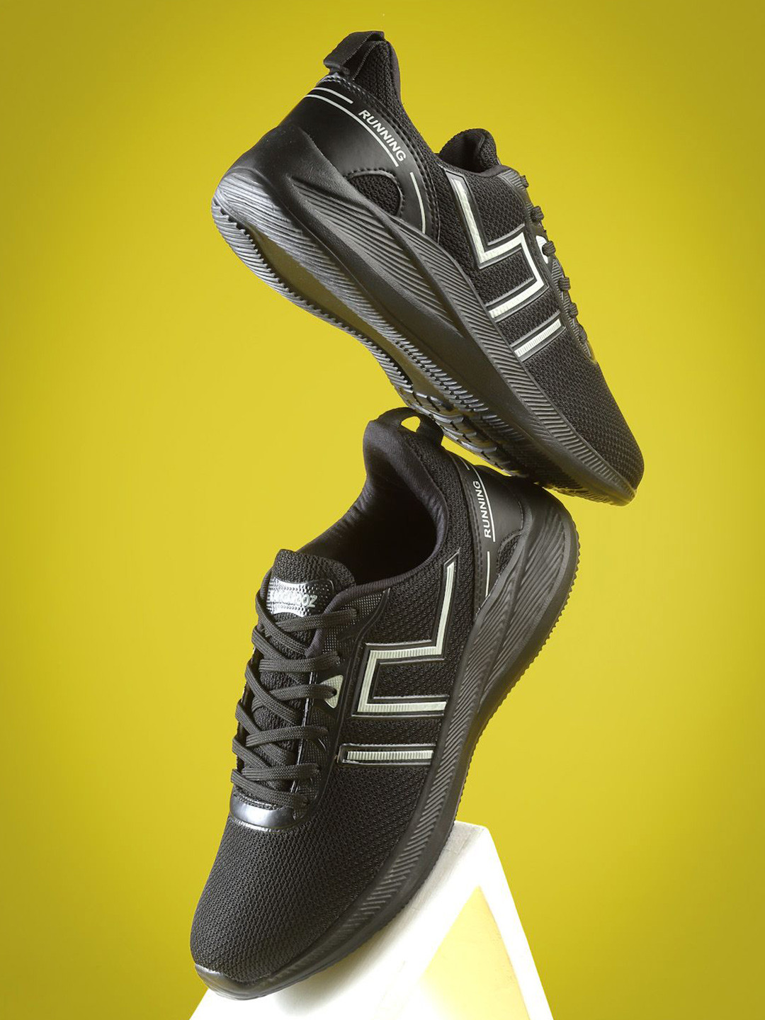 KANGAROOZ Men RUN-UP Mesh Running Non-Marking Lace-Up Sports Shoes