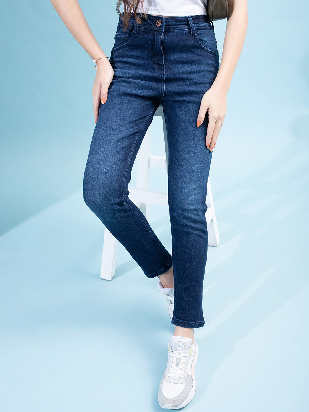 MANTICORE Women Skin Tight Skinny Fit Mid-Rise Jeans