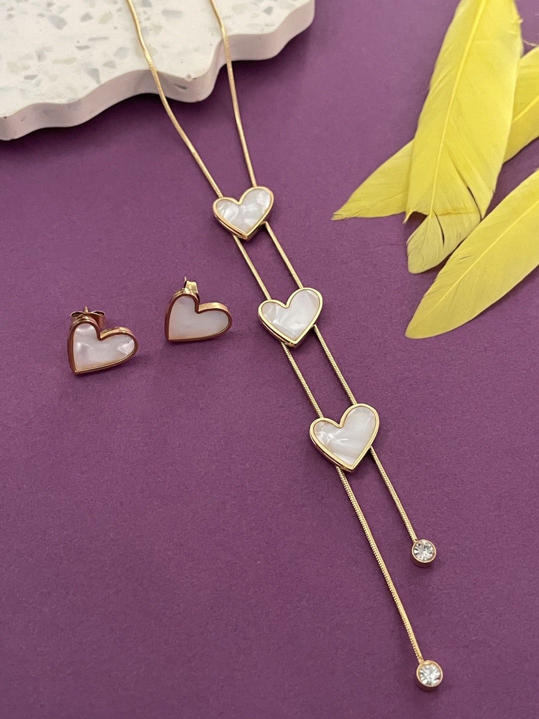 Digital Dress Room Gold-Plated Triple Heart Necklace and Earrings