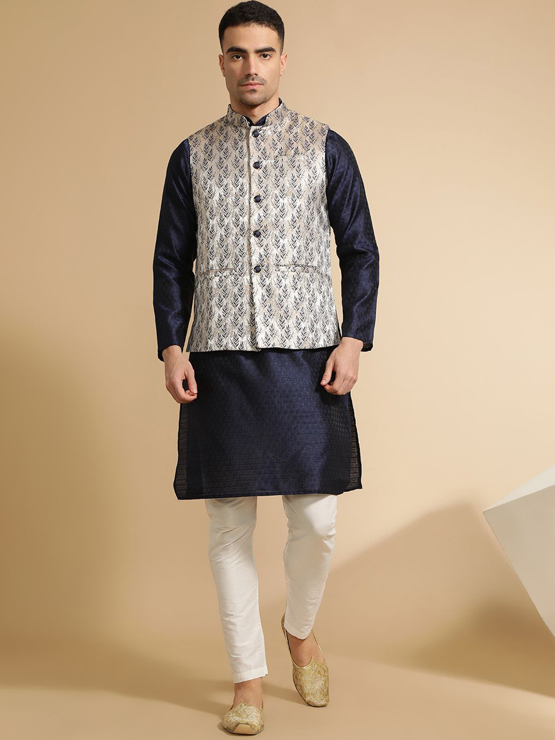 Jaipur Kurti Geometric Woven Design Band Collar Straight Kurta With Pyjama & Nehru Jacket