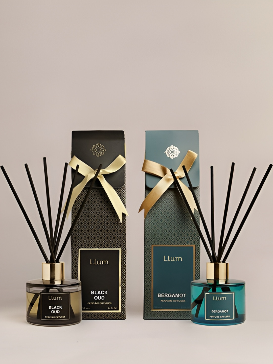 LLUM 2-Pcs Black & Blue Black Oud & Bergamot Aroma Oil Diffusers 100 ML