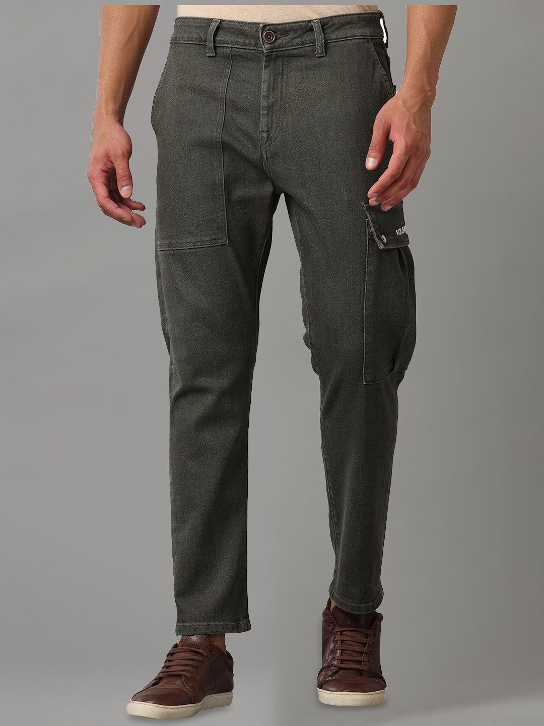 Voi Jeans Men Loose Relaxed Fit Stretchable Cargo Jeans