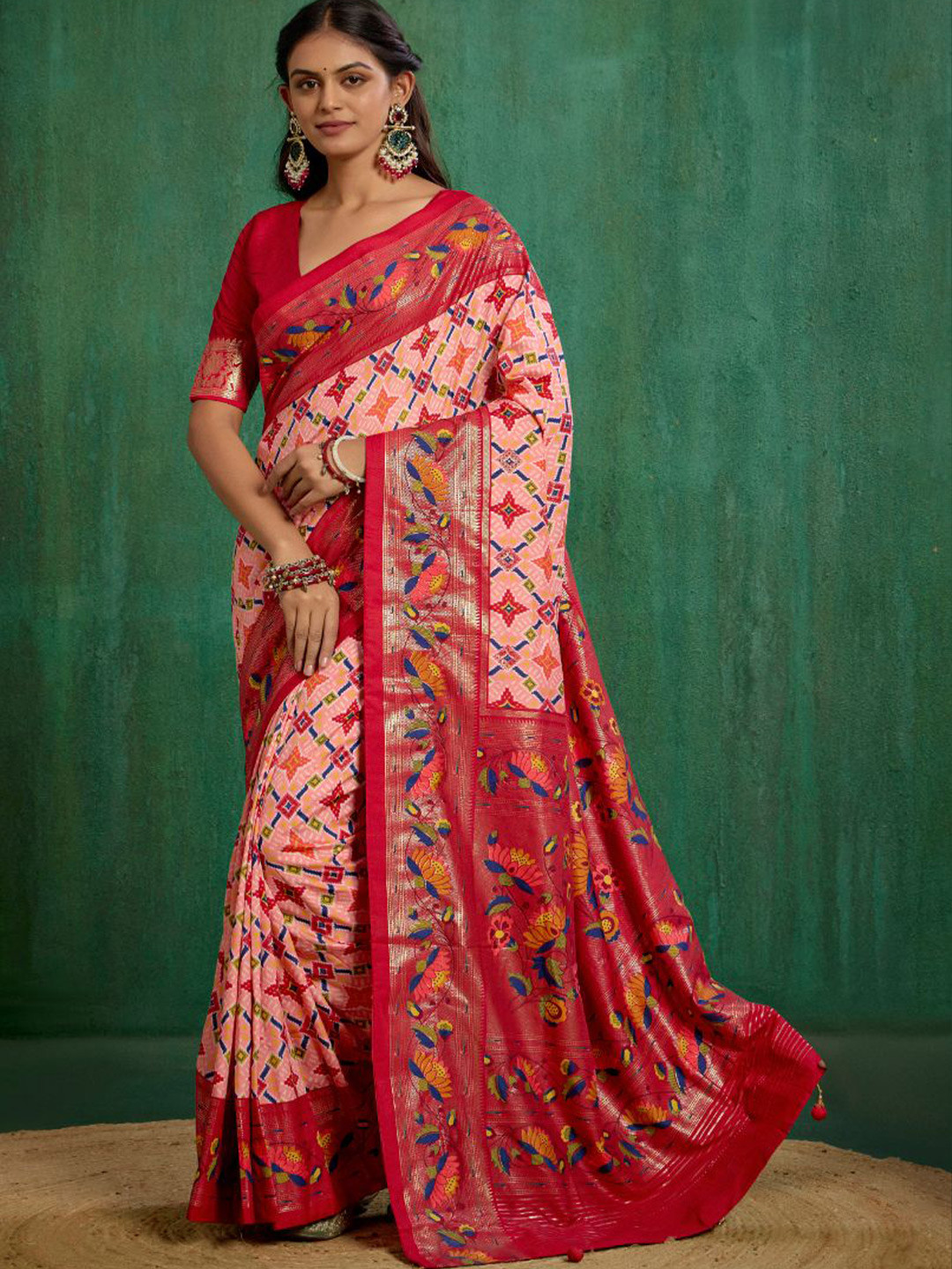 TIRA Geometric Printed Ready to Wear Saree
