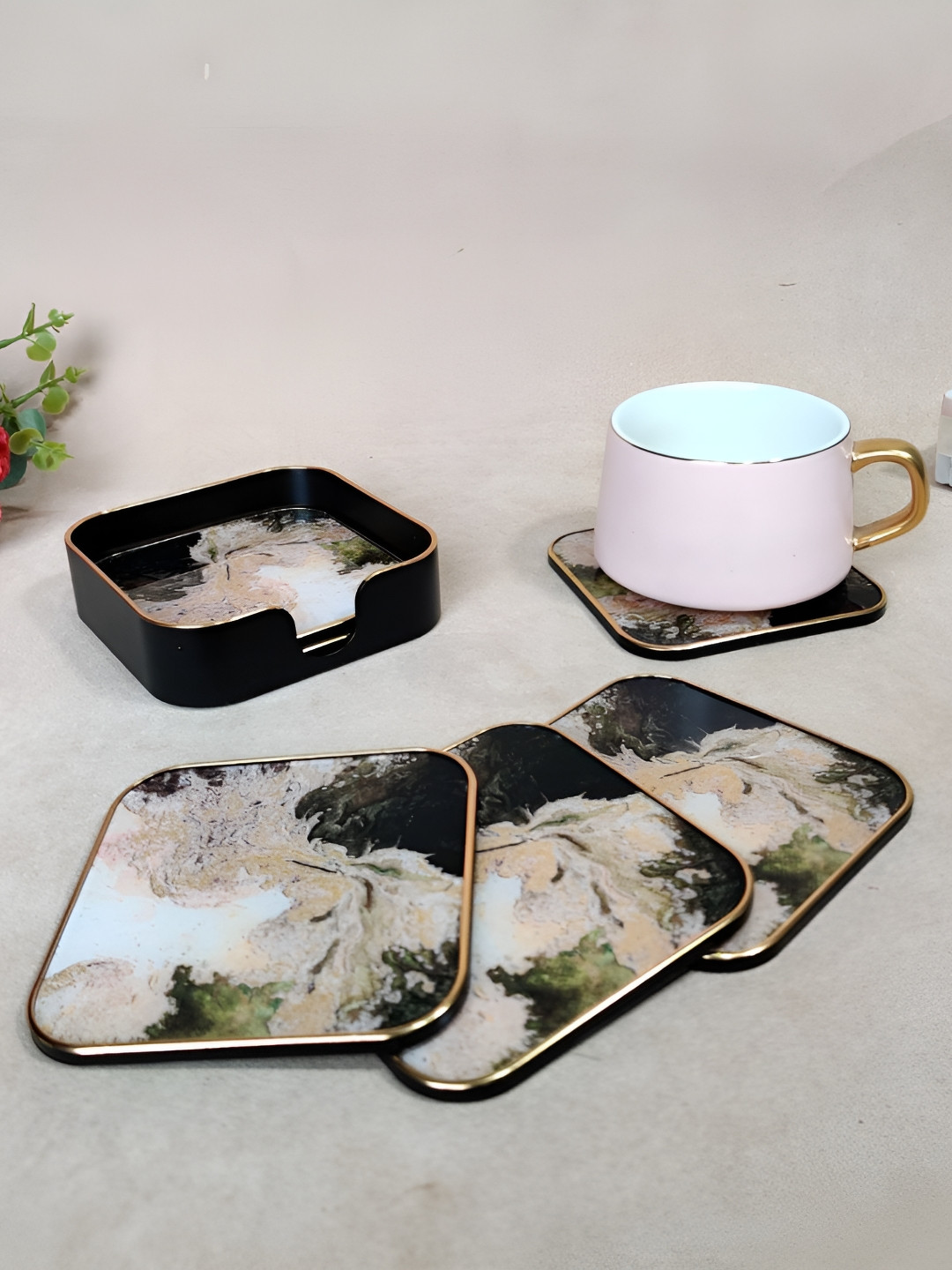 THE HOME CO. Cream & Black 6 Pieces Abstract Printed Marble Square Shaped Coasters