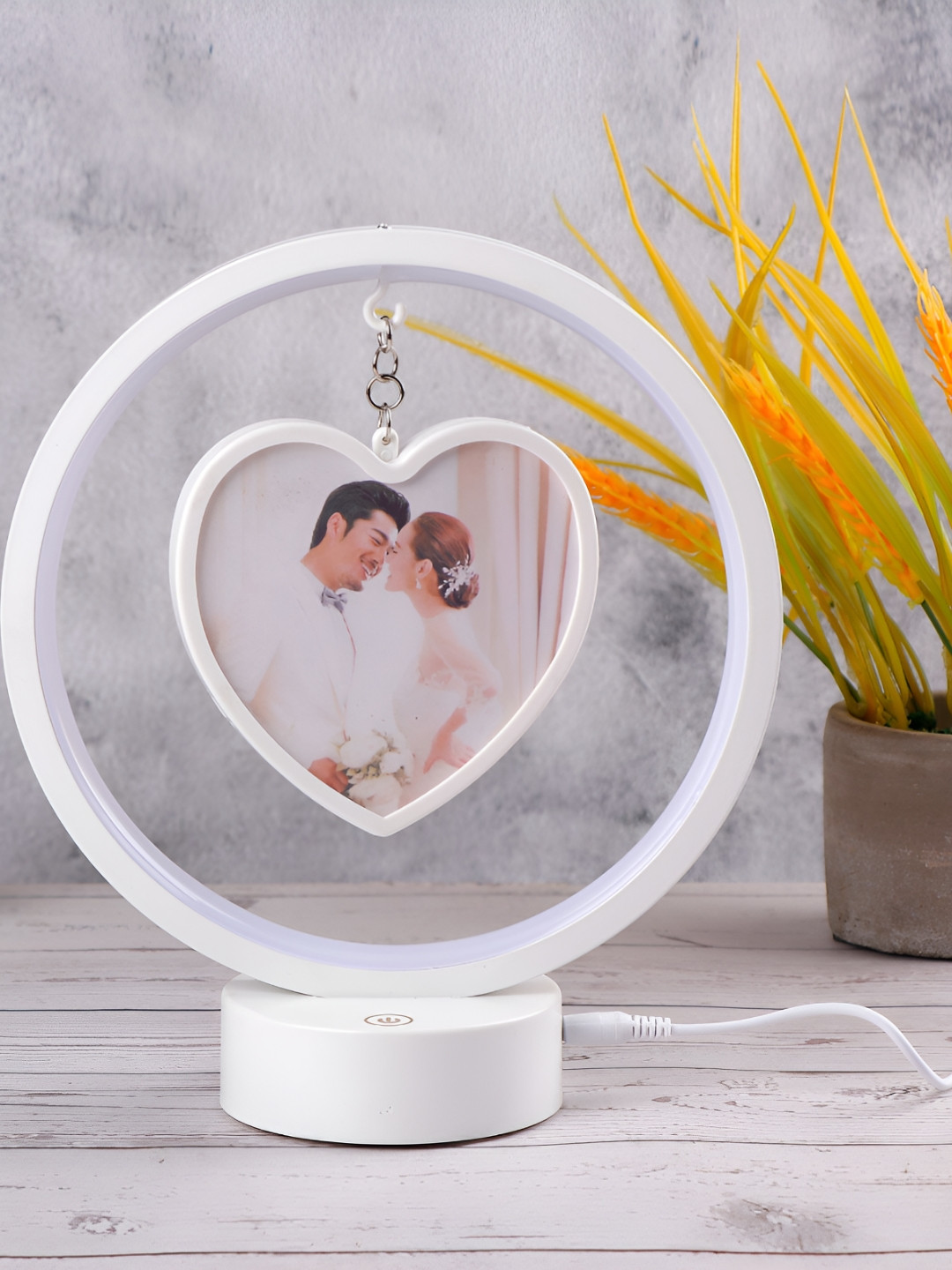 Archies White & Black Swinging Heart White LED Table Photo Frame