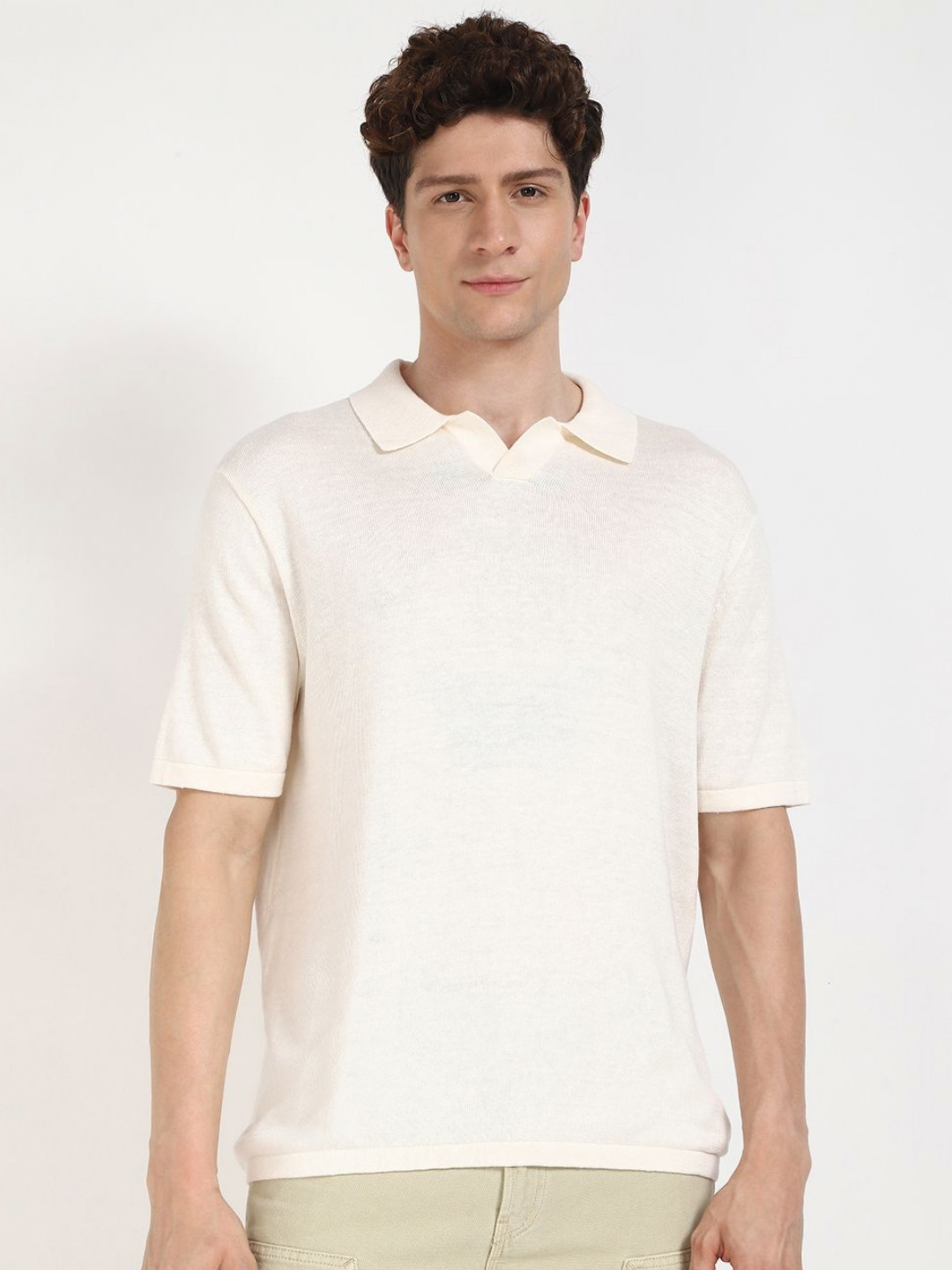 Calvin Klein Jeans Men Polo Collar Extended Sleeves Linen Applique T-shirt