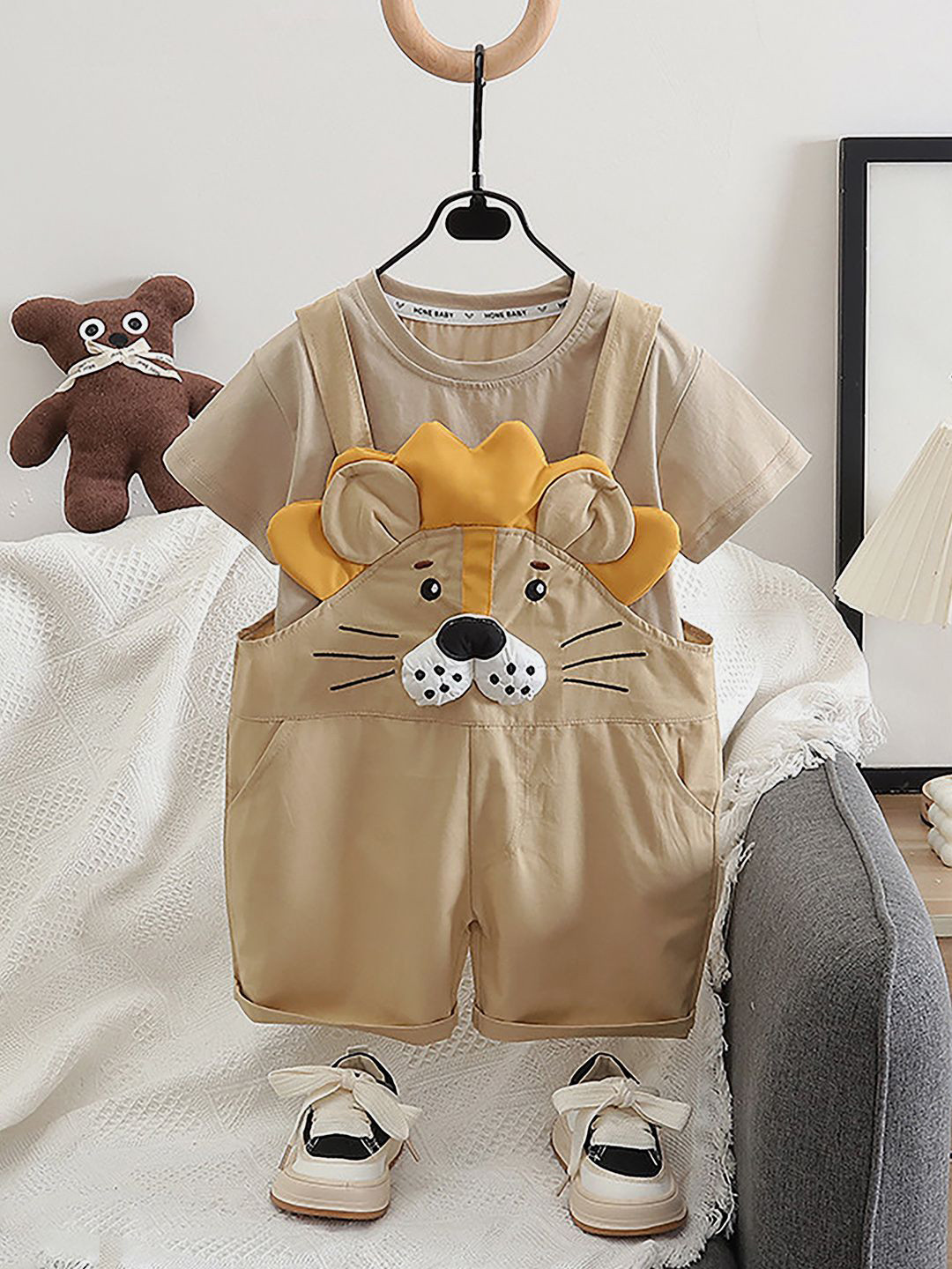 Little Surprise Box LLP Kids Baby Lion Dungarees