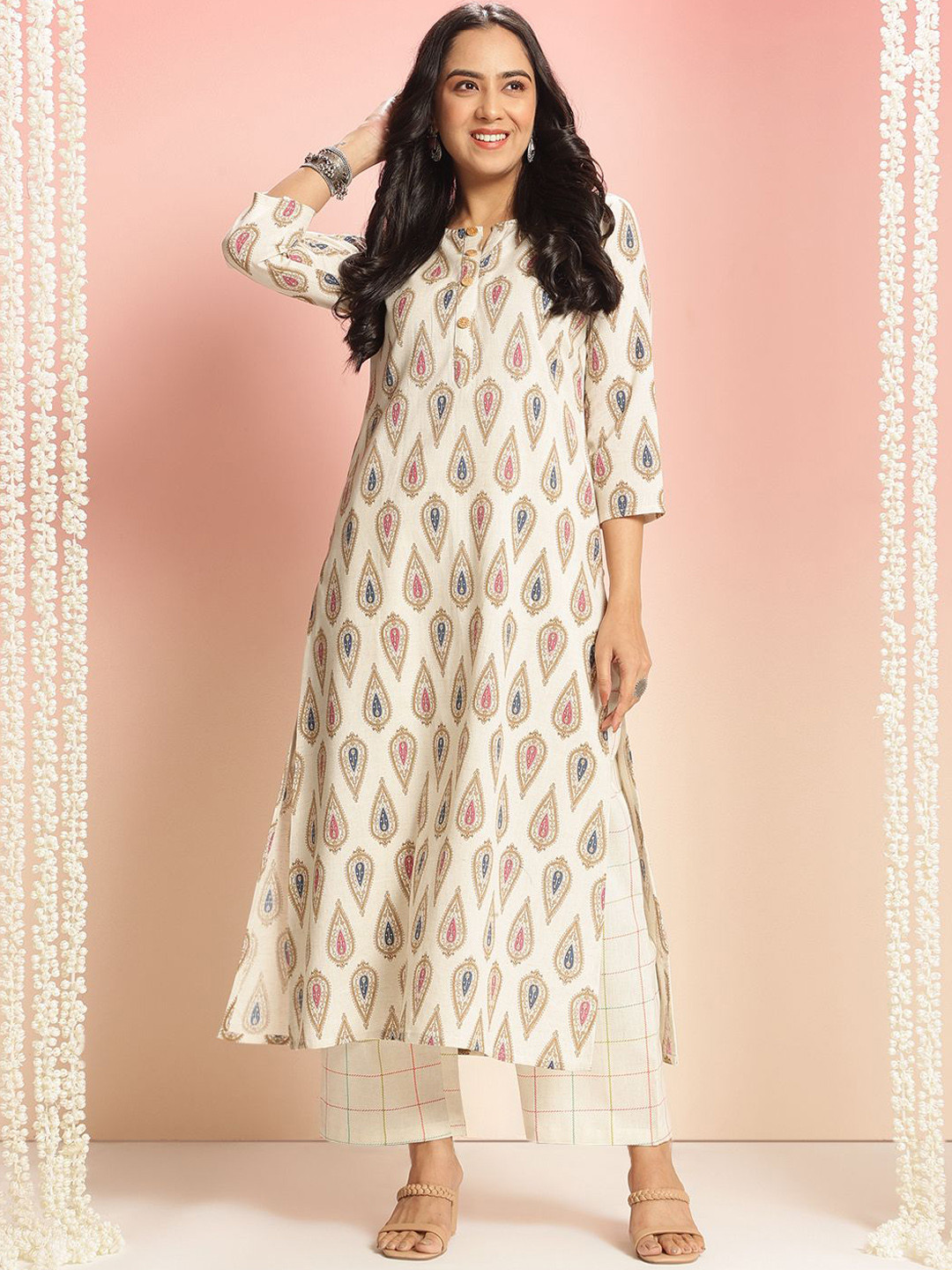 Anni DesignerEthnic Motif Printed Regular Kurta with Palazzos