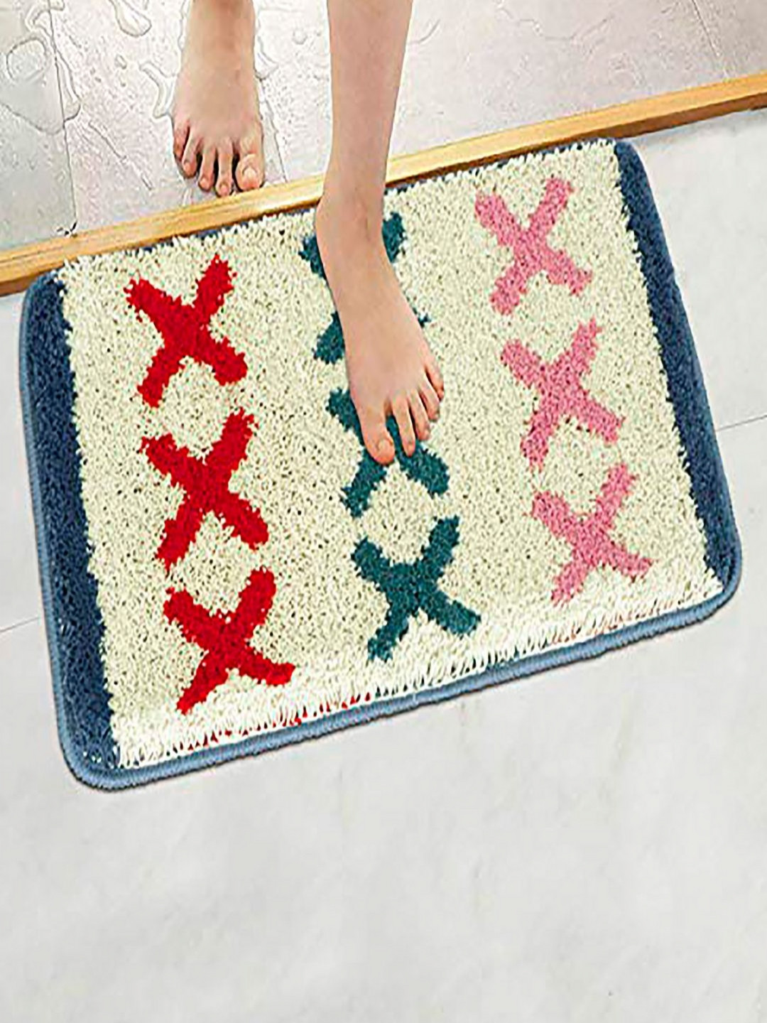 HOKIPO Green & Off White Patterned Microfibre 2800 GSM Bath Rugs