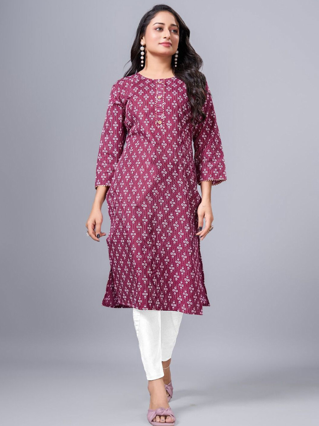 SIMPLYETHNIC Ethnic Motifs Printed Round Neck Gotta Patti Cotton Straight Kurta