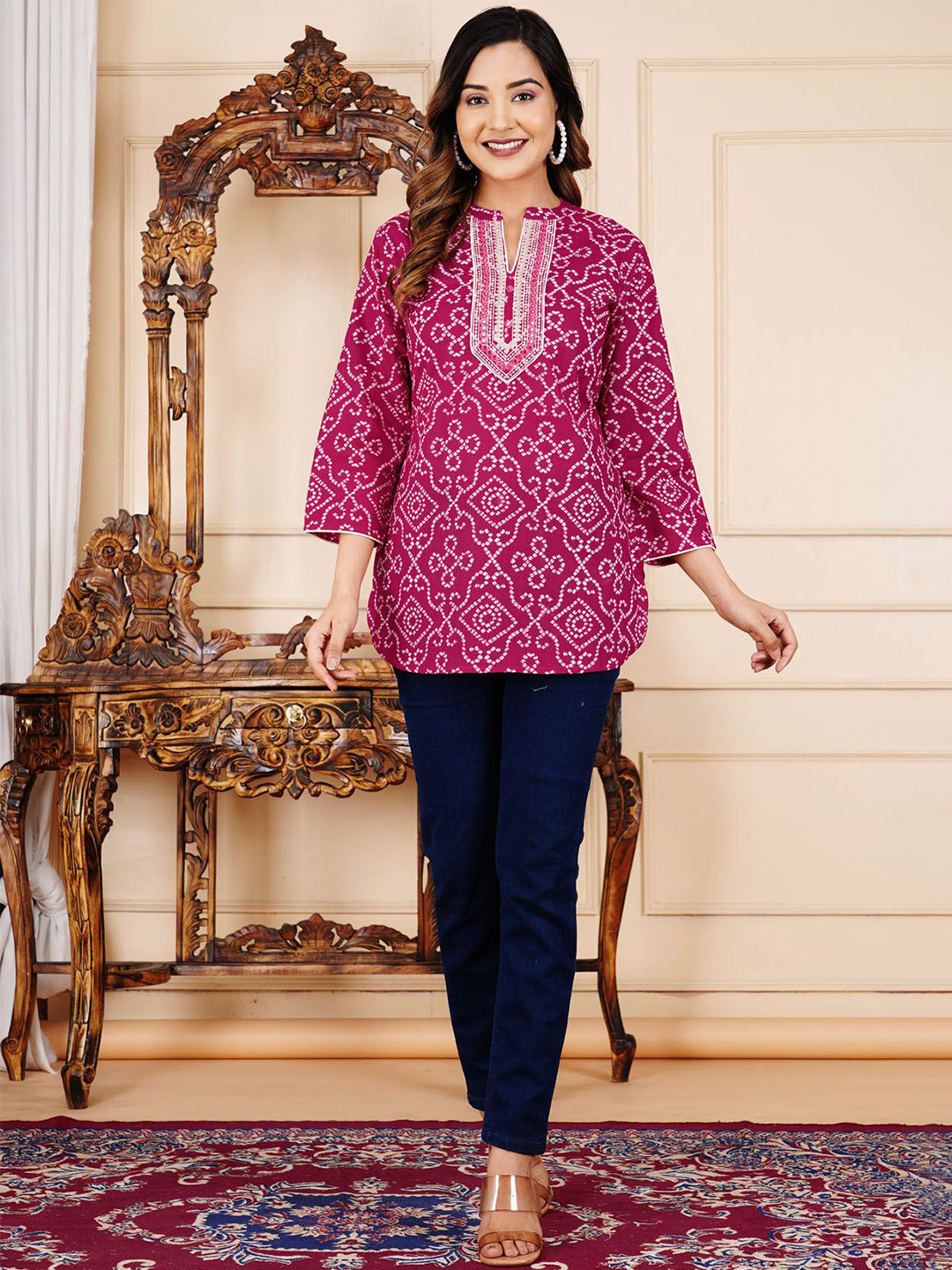 L.H HANDICRAFTS Floral Embroidered Mandarin Collar Ethnic Cotton Crop Top