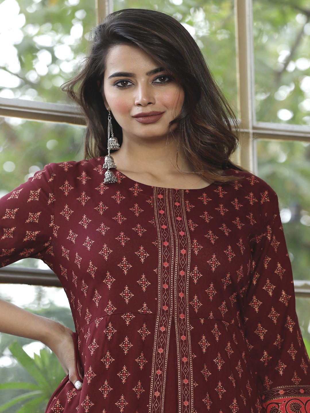 ANNAYEMA APPARELS  Floral Printed Round Neck A-Line Ethnic Dress