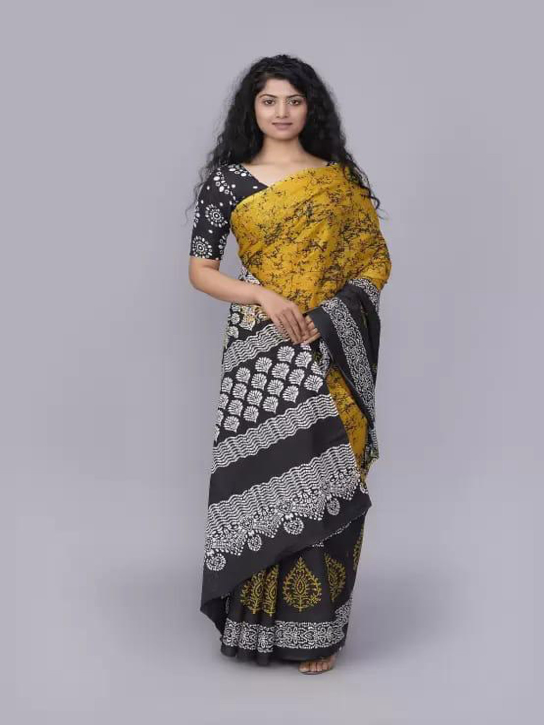 TROPWEAR Linen Blend Block Print Saree