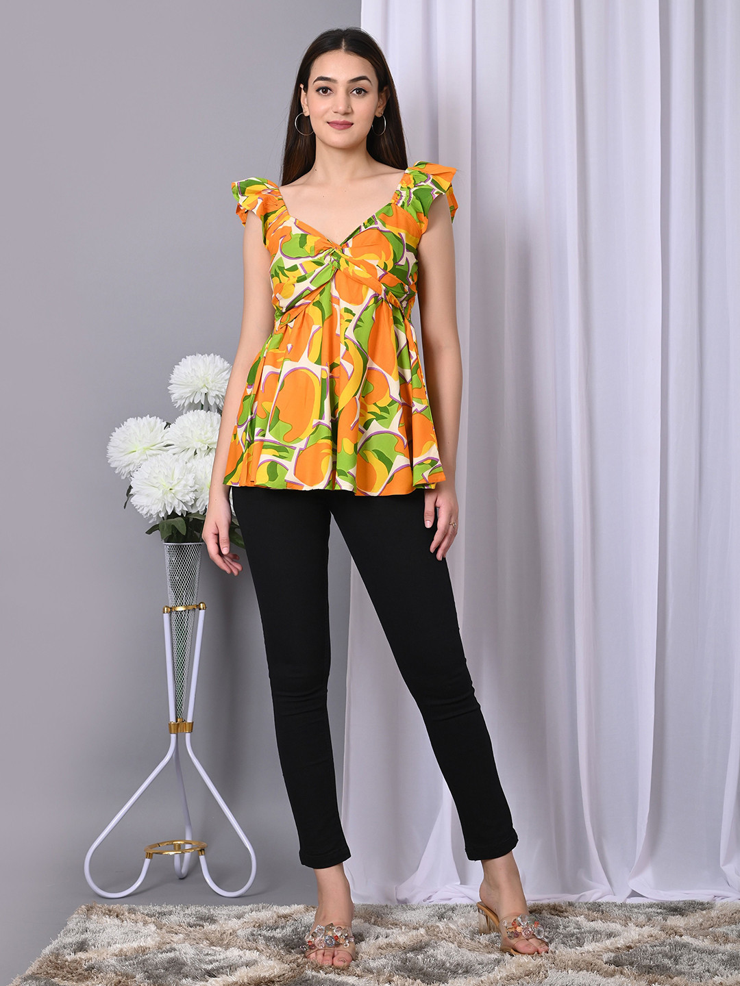 VYMO Geometric Print Sweetheart Neck Twisted Bralette Top