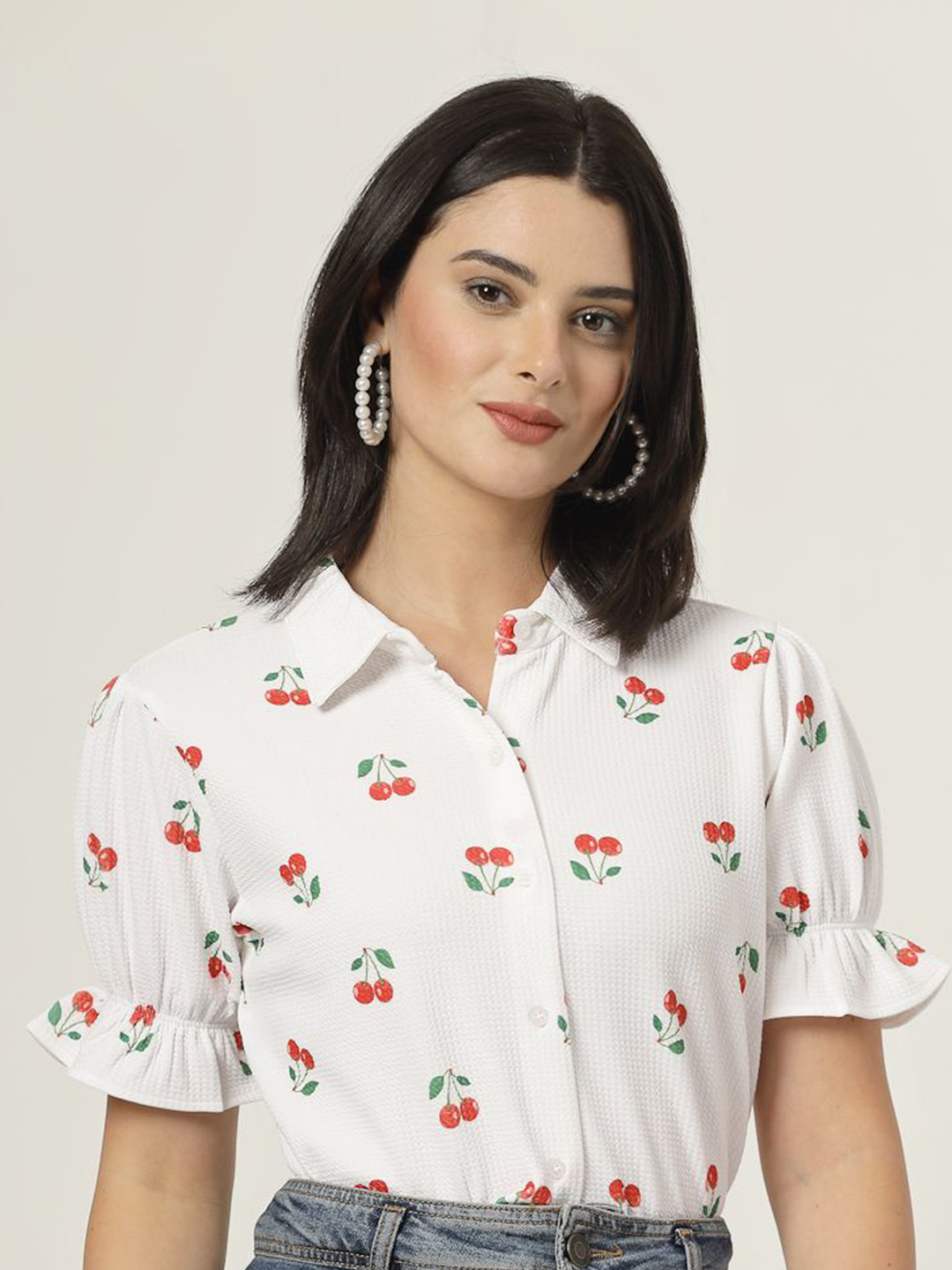 Style Quotient Women Classic Fit Spread Collar Conversational Printed Casual Shirt