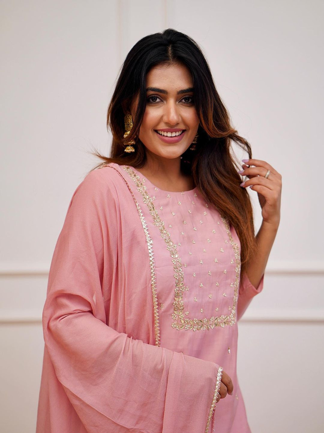 Siya Fashion Thread Work Round Neck Straight Kurta With Trousers and Dupatta