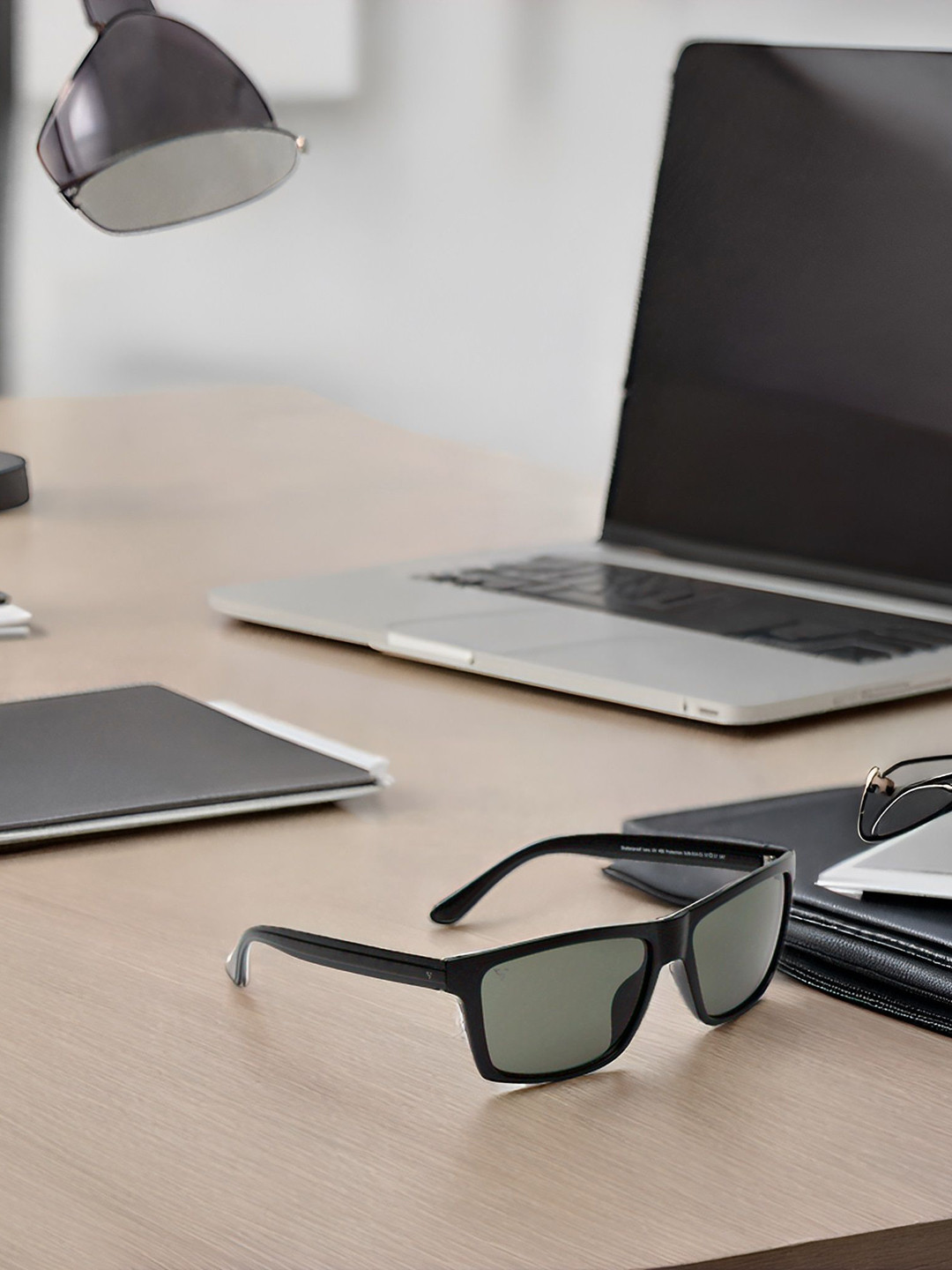 SUNNIES Unisex Rectangle Sunglasses with UV Protected Lens SNS-014-C5(H)