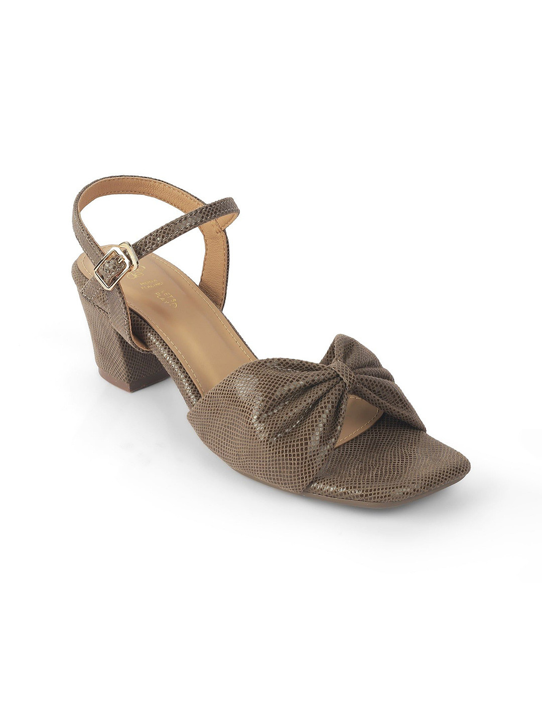 Tresmode Trenton Brown Women Block Heel Sandals