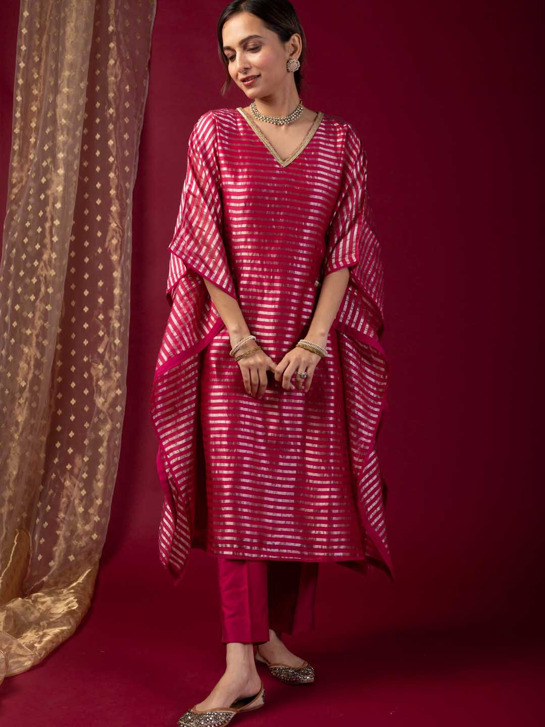 KUSVAA Women Yoke Design Flared Sleeves Patchwork Chanderi Silk Kaftan Kurta