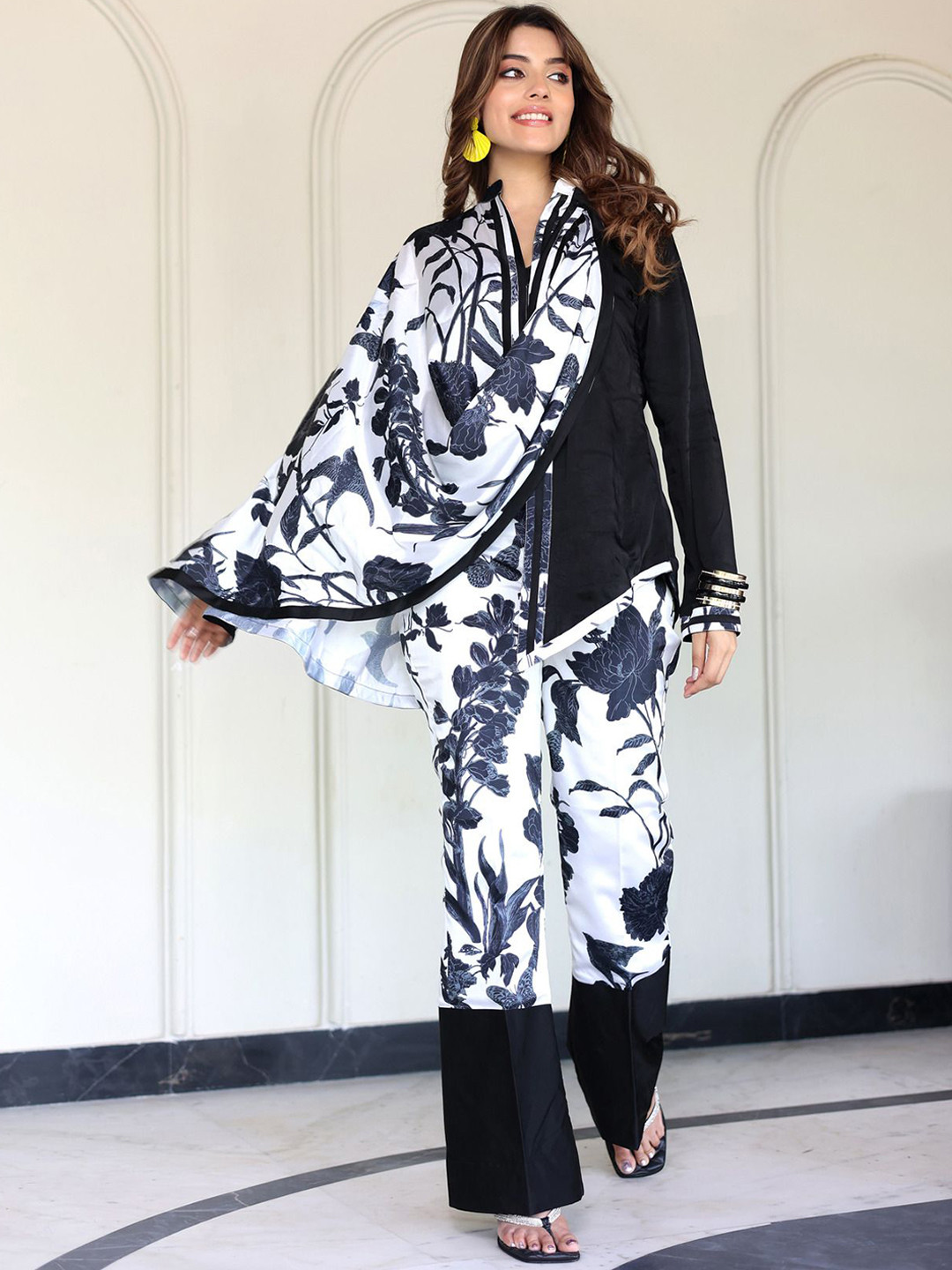 LABEL ADITI HUNDIA Printed Mandarin Collar Long Sleeves Satin Top With Palazzo Swan Set