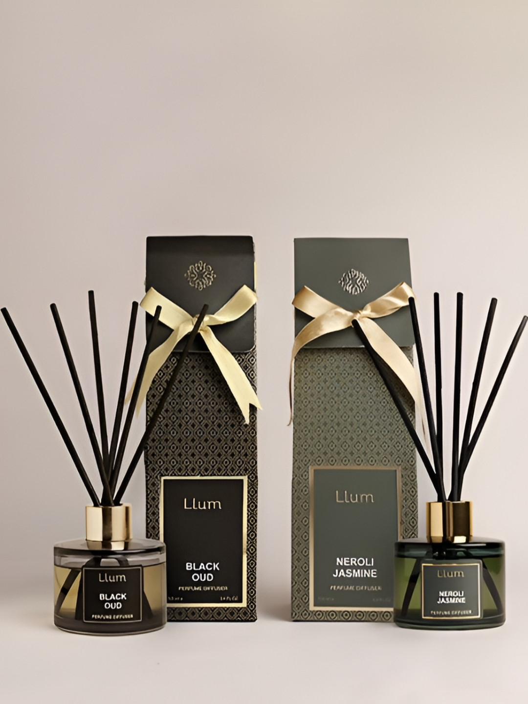 LLUM 2-Pcs Black & Green Black Oud & Neroli Jasmine Aroma Oil Diffusers 100 ML
