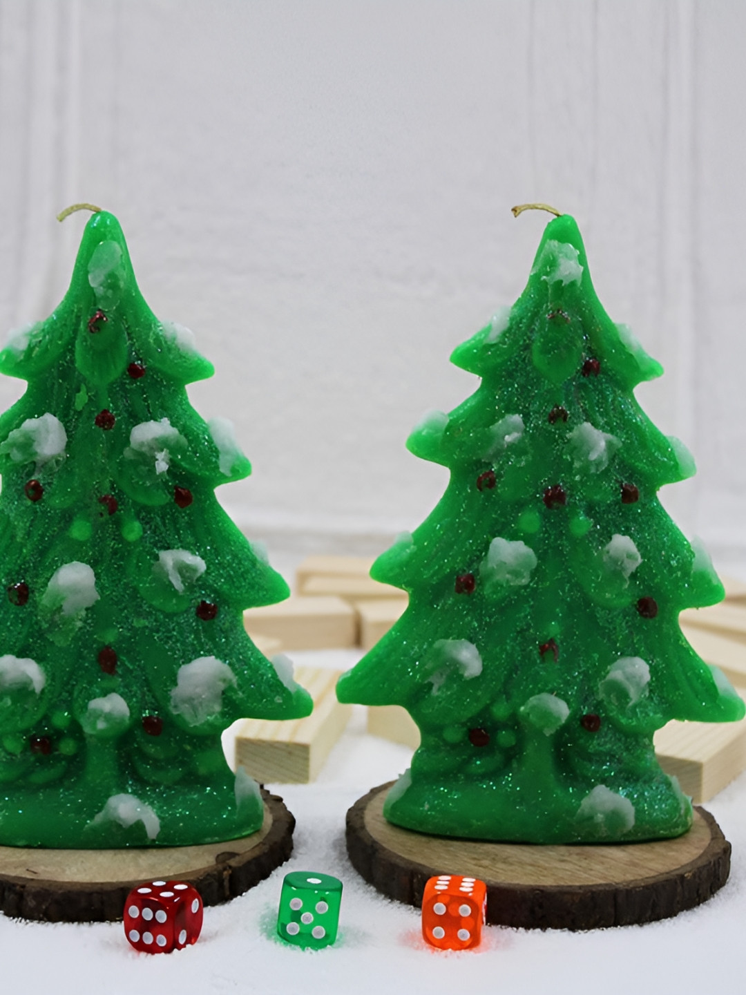 atorakushon for X-mas Parties 2Pcs 1 Wick Scented Solid Tree Christmas Pillar Candles