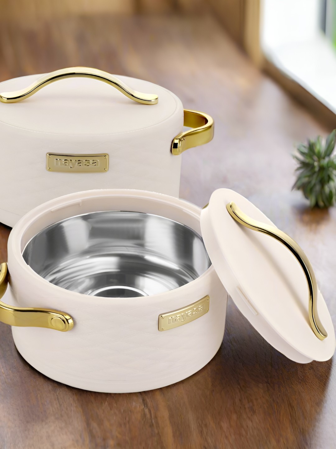 Nayasa Set Of 2 White Tyson Insulated Inner Steel Casserole 1500 ML