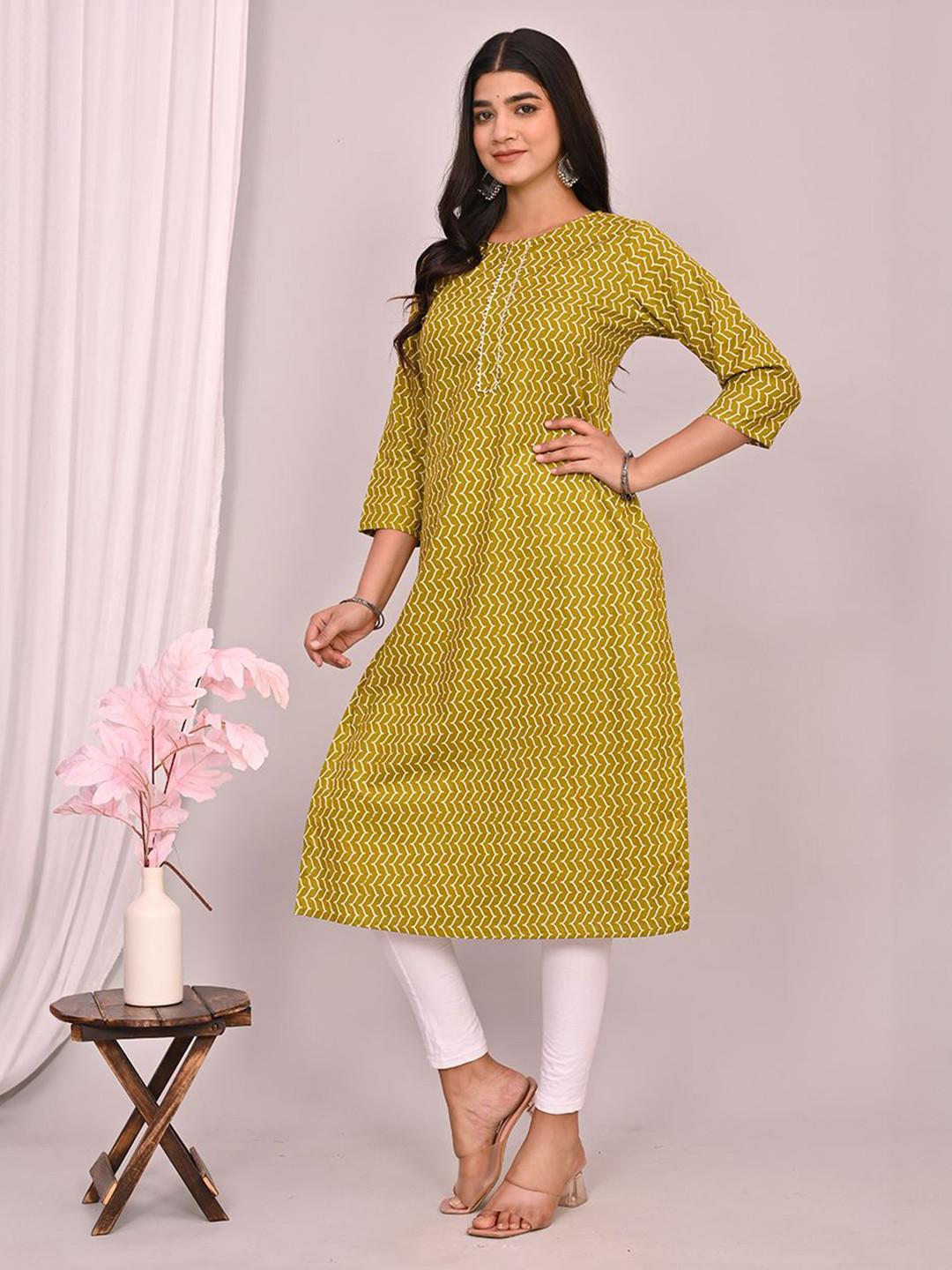 FABRU Chervron Printed Round Neck Pure Cotton Straight Kurta