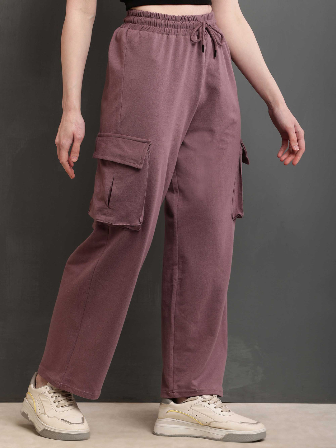 ARJ FASHION Women Relaxed Loose Fit Easy Wash Cargos Trousers