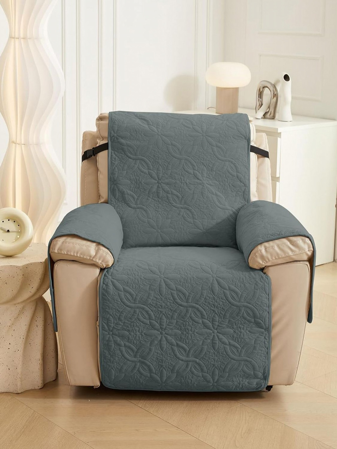 HOUSE OF QUIRK Grey Printed Recliner Single Seater Quilted Sofa Mat With Arms