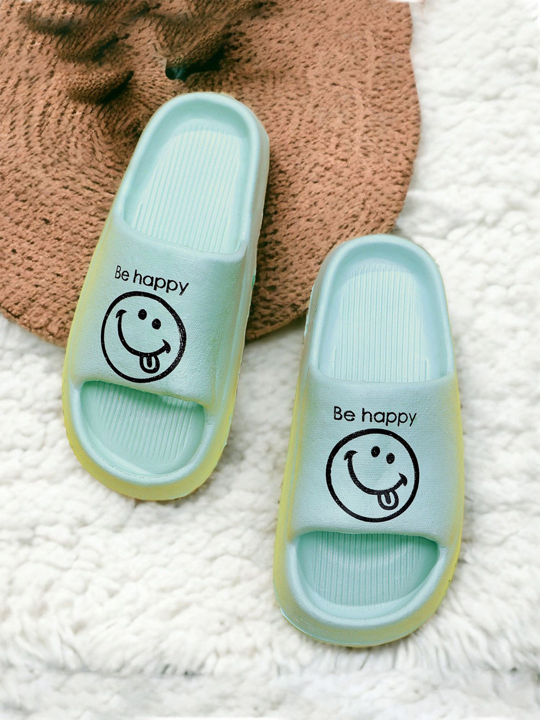 KAPYANSH Women Printed Rubber Sliders